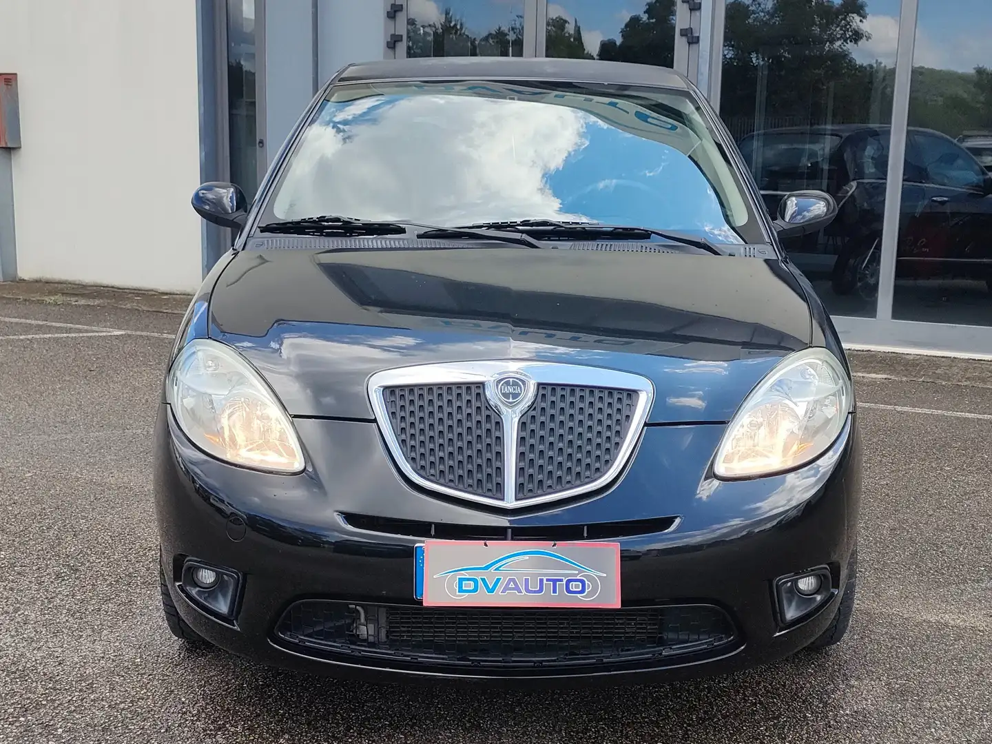 Lancia Ypsilon Ypsilon II 2007 1.2 8v Oro Plus Nero - 1