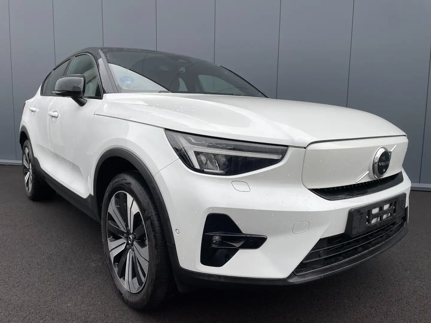 Volvo C40 78 kWh Ultimate Recharge Pure Electric AWD Bianco - 2