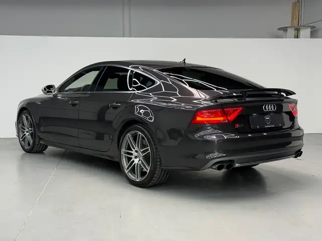Audi S7 view 12