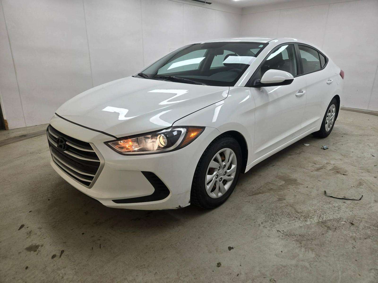 2017 Hyundai Elantra LE SIÈGES CHAUFFANTS | BLUETOOTH | CAMÉRA DE RECUL