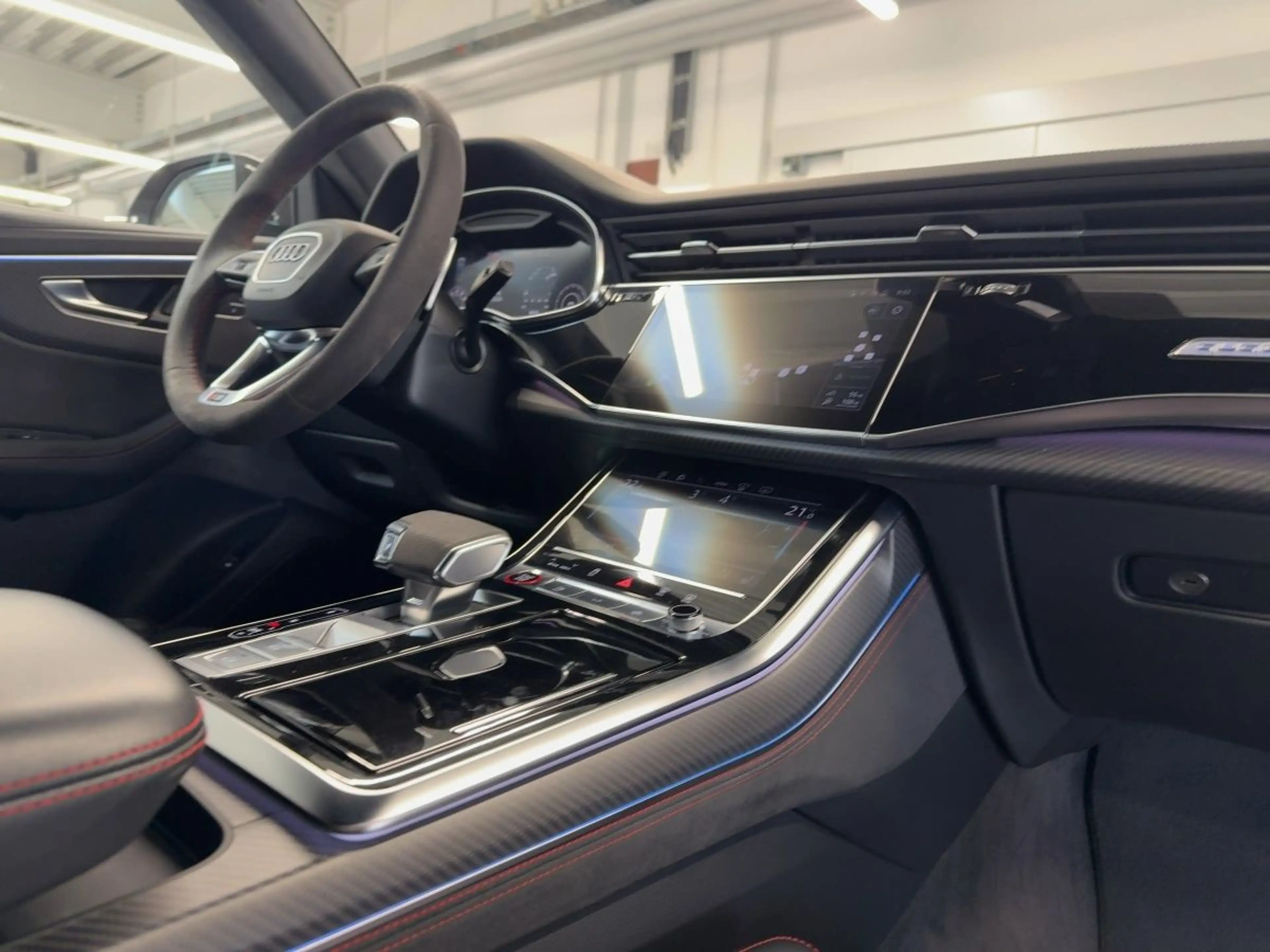 Audi RS Q8 RSQ8 4.0 TFSI quattro HuD AHK Pano — photo 14