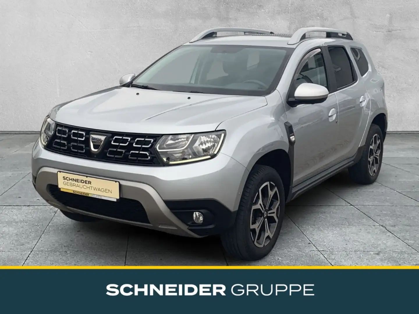Dacia Duster ADVENTURE TCe 150 2WD Adventure KLIMA+NAVI+SHZ+NSW Grau - 1