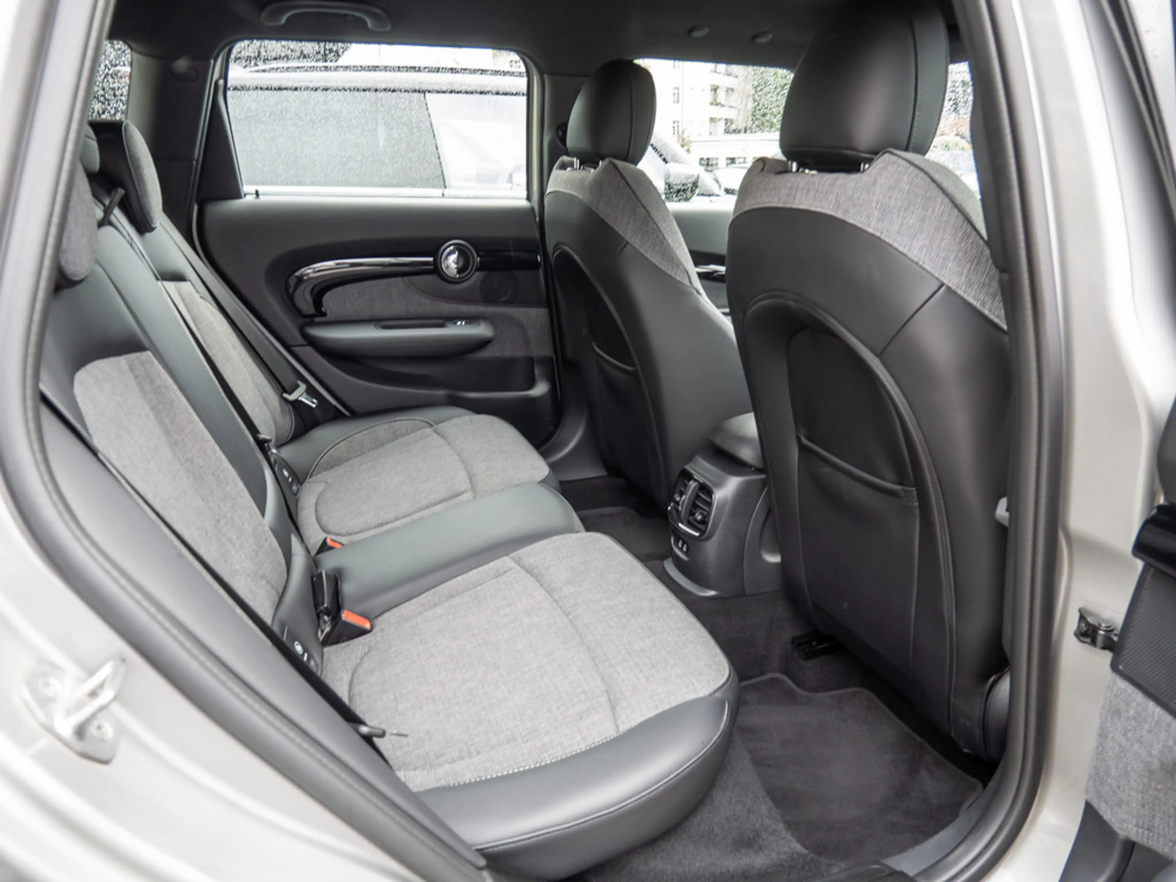 MINI Cooper Clubman — photo 8