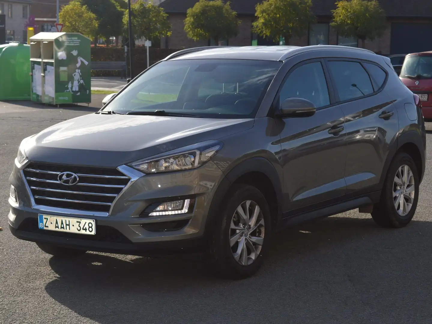 Hyundai TUCSON Tucson 1.6 GDi 2WD Trend NAVI+CAMERA+SENSOREN Gris - 1