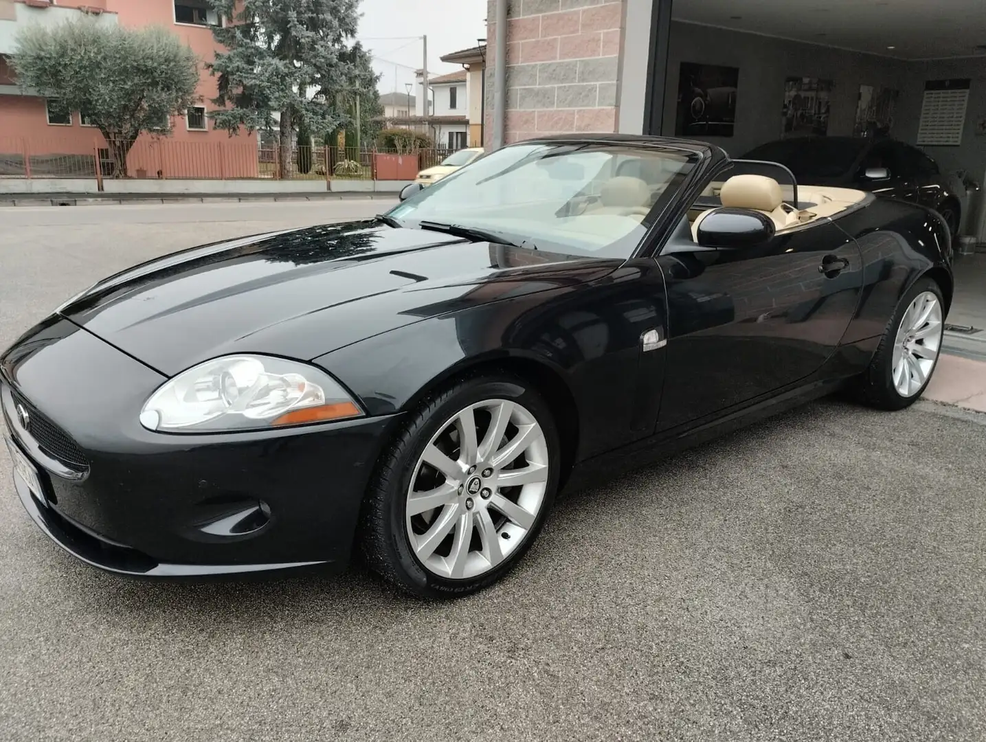 Jaguar XK 4.2 V8 Convertibile Negro - 2