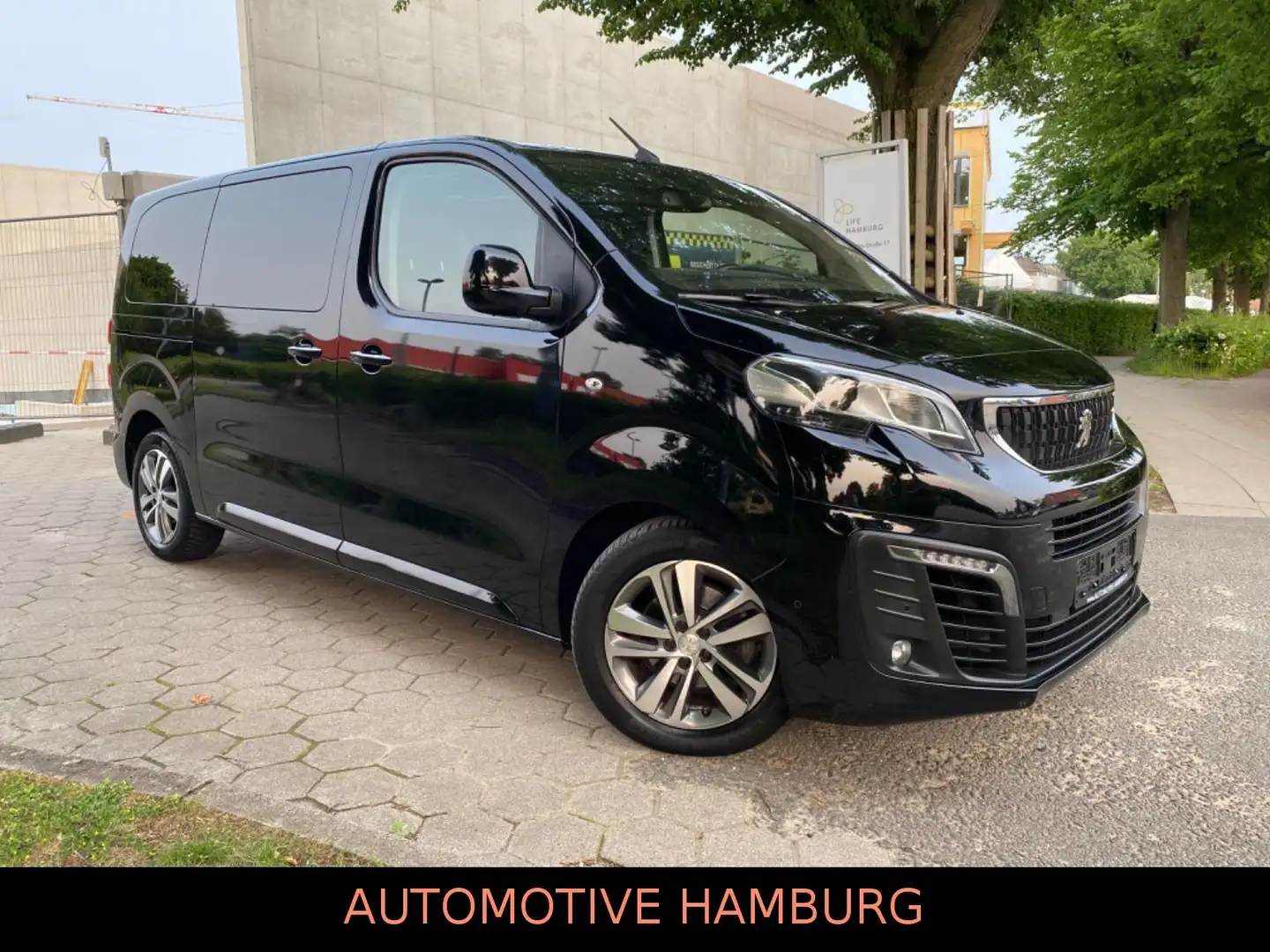 Peugeot Traveller *Bi-Xenon*Leder*NAVI*Panor*HUp*7-Sitzer Schwarz - 2