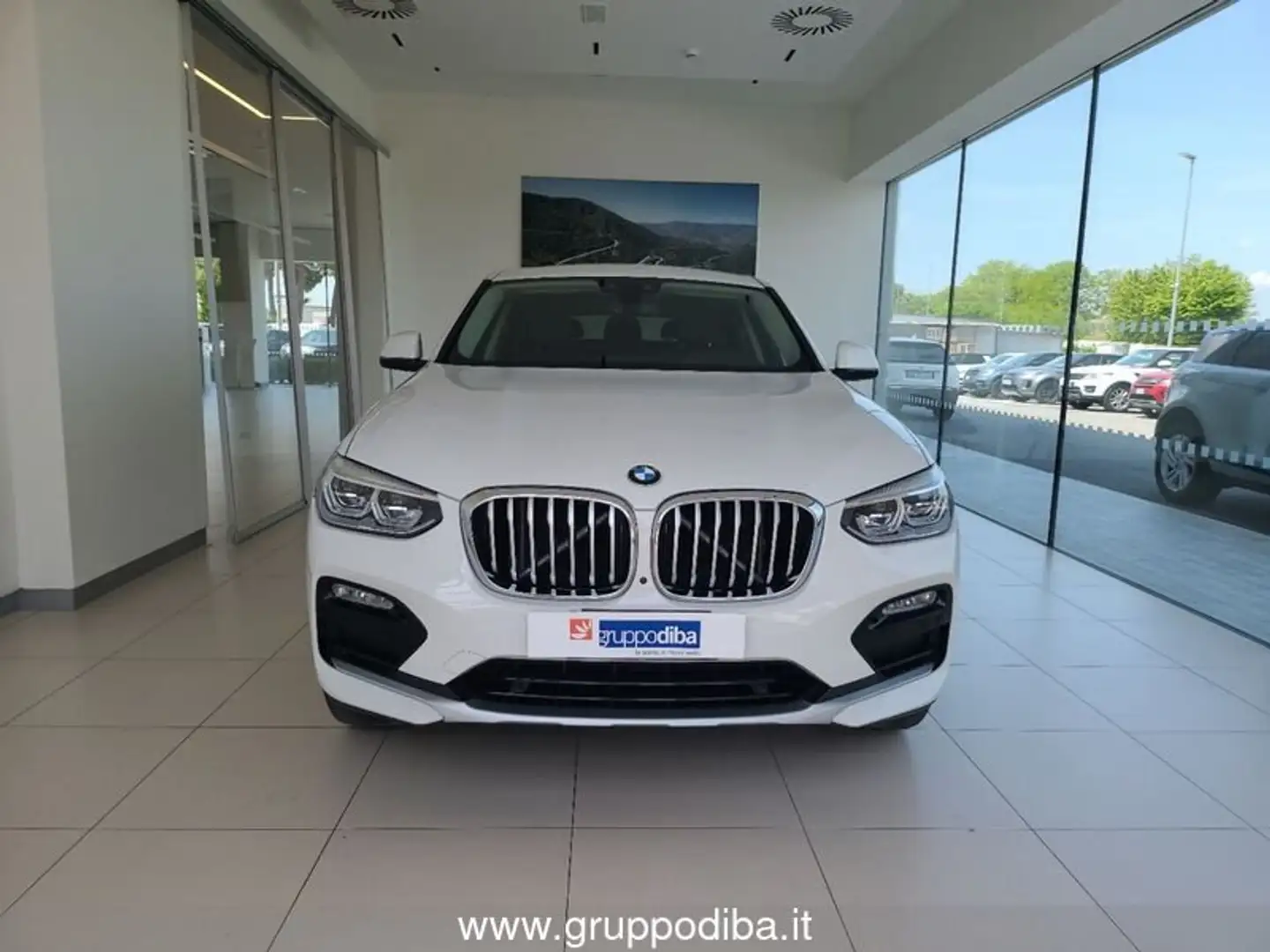 BMW X4 G02 2018 Diesel xdrive20d xLine auto Weiß - 2