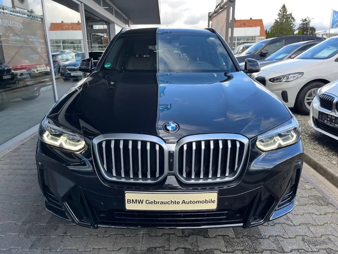 BMW X3 x Drive 20i A M Sport Navi Leder 360 Grad LED 3-Z- Schwarz - 2