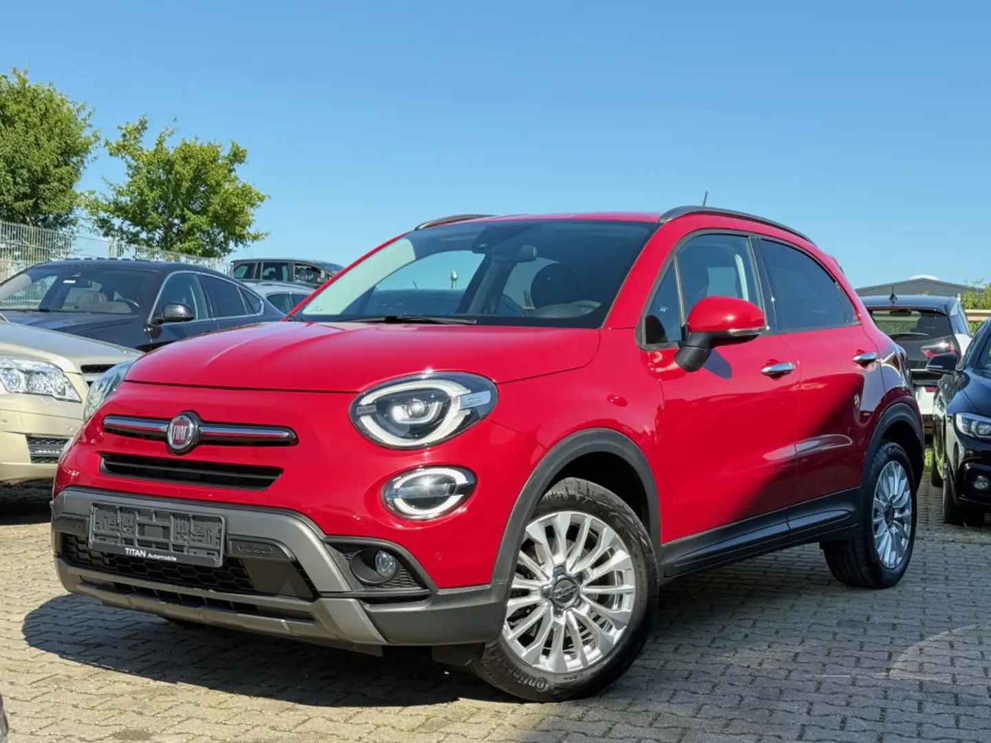 Fiat 500X Cross Klima Navi Kamera Tempomat Teilleder Rot - 1