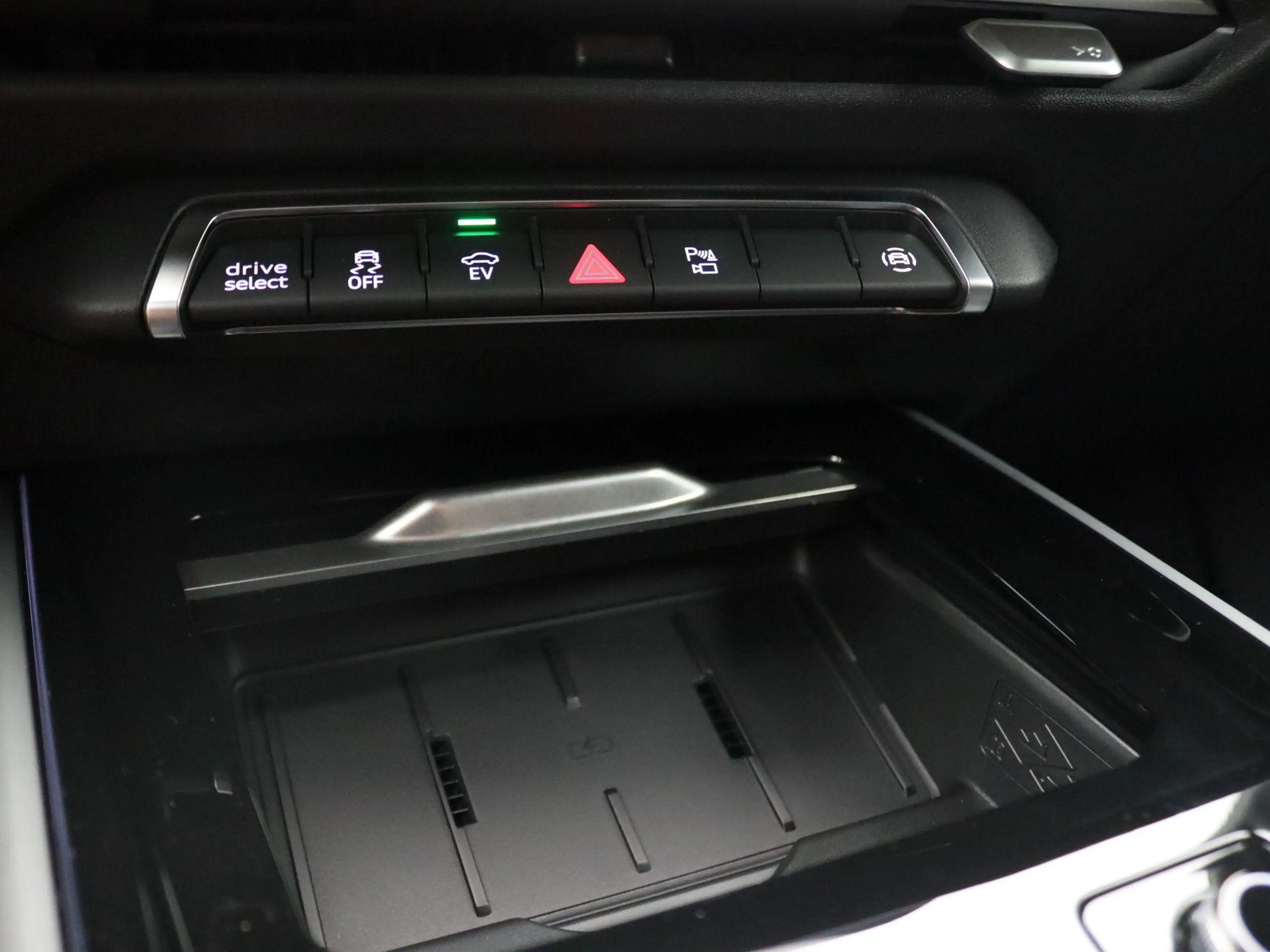 Audi Q3 Sportback 1.5 e-hybrid S edition 272PK S-Tronic SO — photo 35