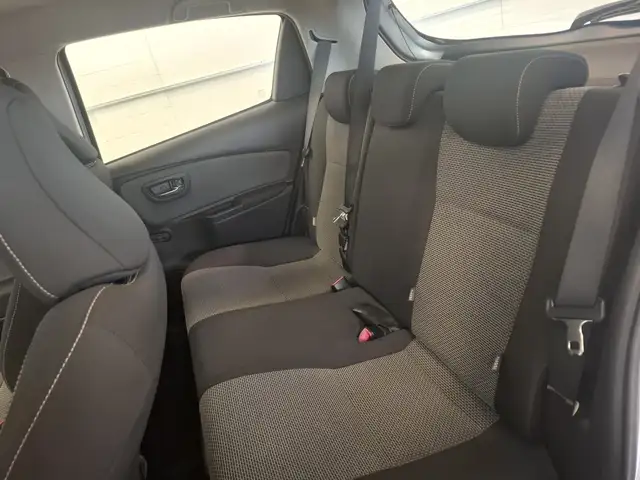 Toyota Yaris view 9
