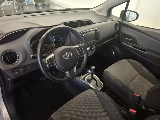 Toyota Yaris view 7