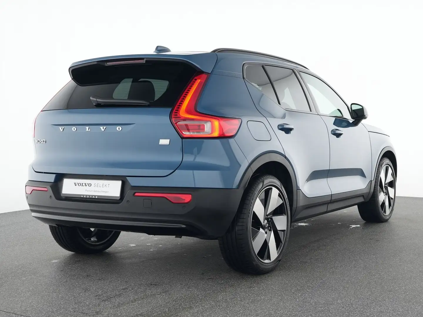 Volvo XC40 T5 Recharge Geartronic Ultimate Dark 20" Blau - 2