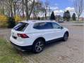 Volkswagen Tiguan Allspace 2.0 TDI SCR Trendline Weiß - thumbnail 3