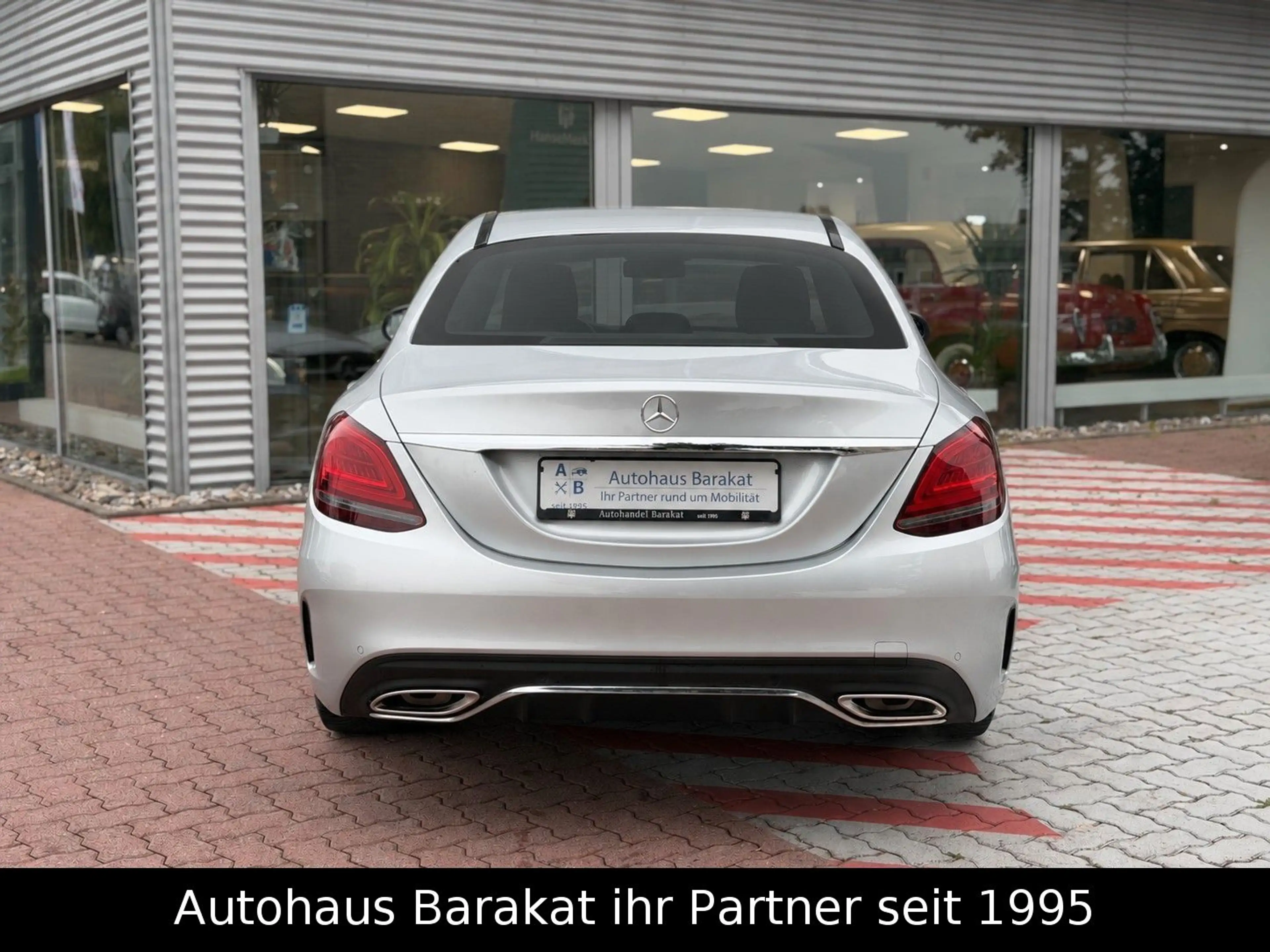 Mercedes-Benz C 180 CGI AMG Line Lim. LEDER MULTIBEAM KAMERA — photo 8