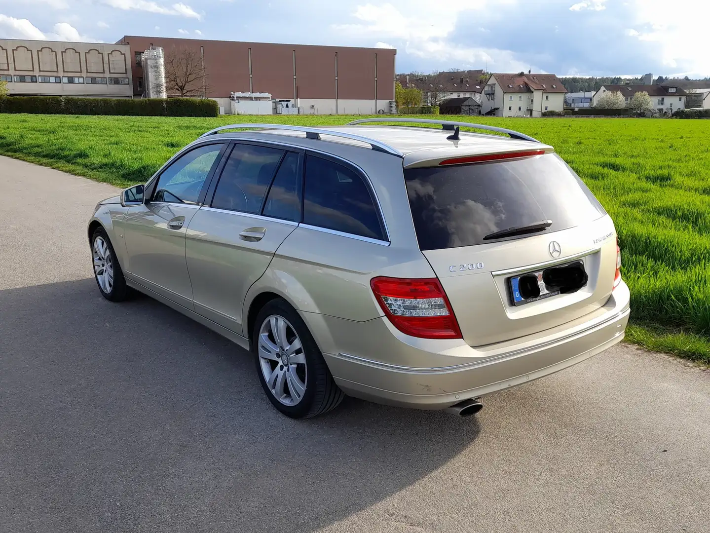 Mercedes-Benz C 200 C-Klasse T-Modell T Kompressor Elegance Золотистый - 2