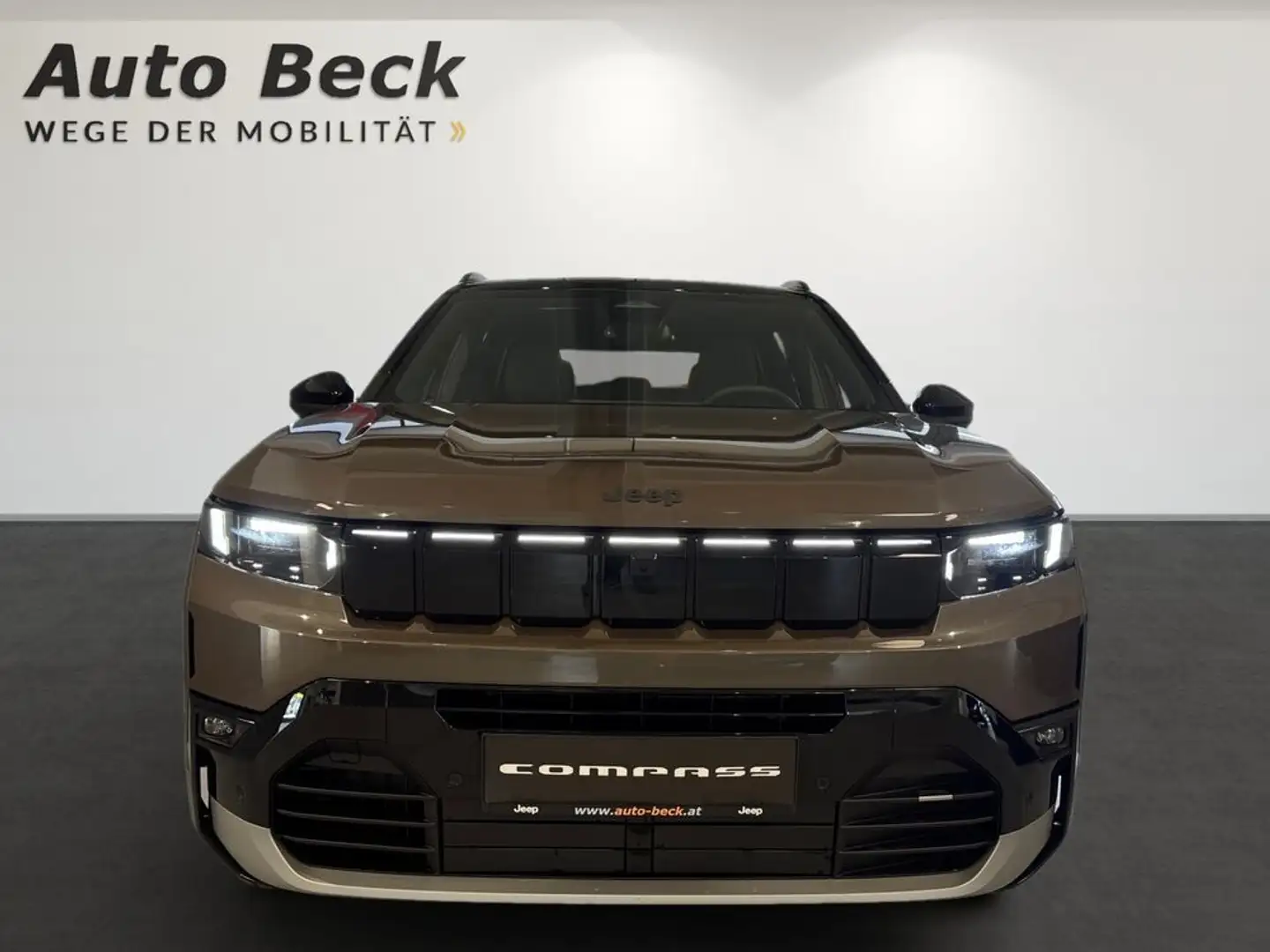 Jeep Compass 1.2 eDCT First Edition Braun - 2