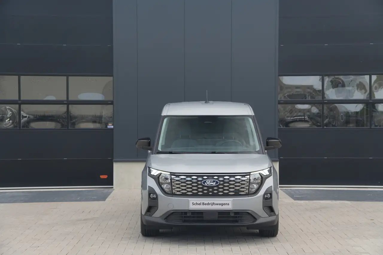 Ford Transit Courier 2026
