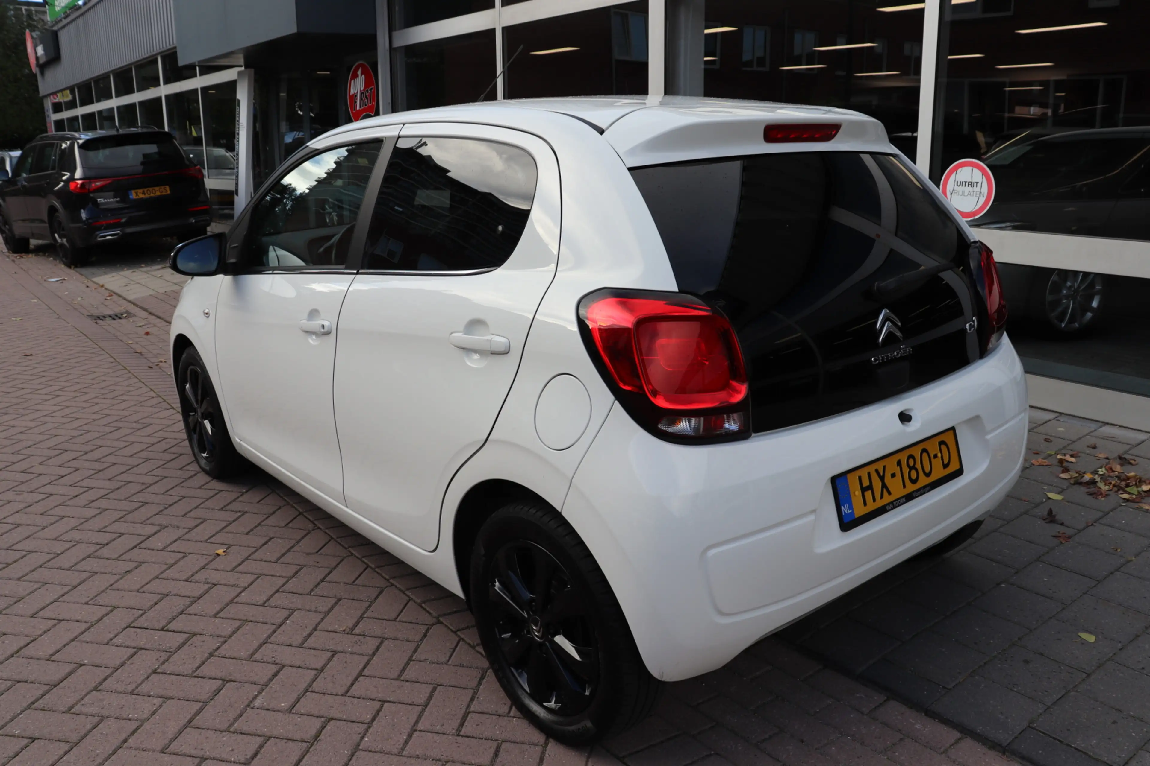Citroen C1 1.0 e-VTi Shine. Achteruitrijcamera, mirrorlink — photo 8