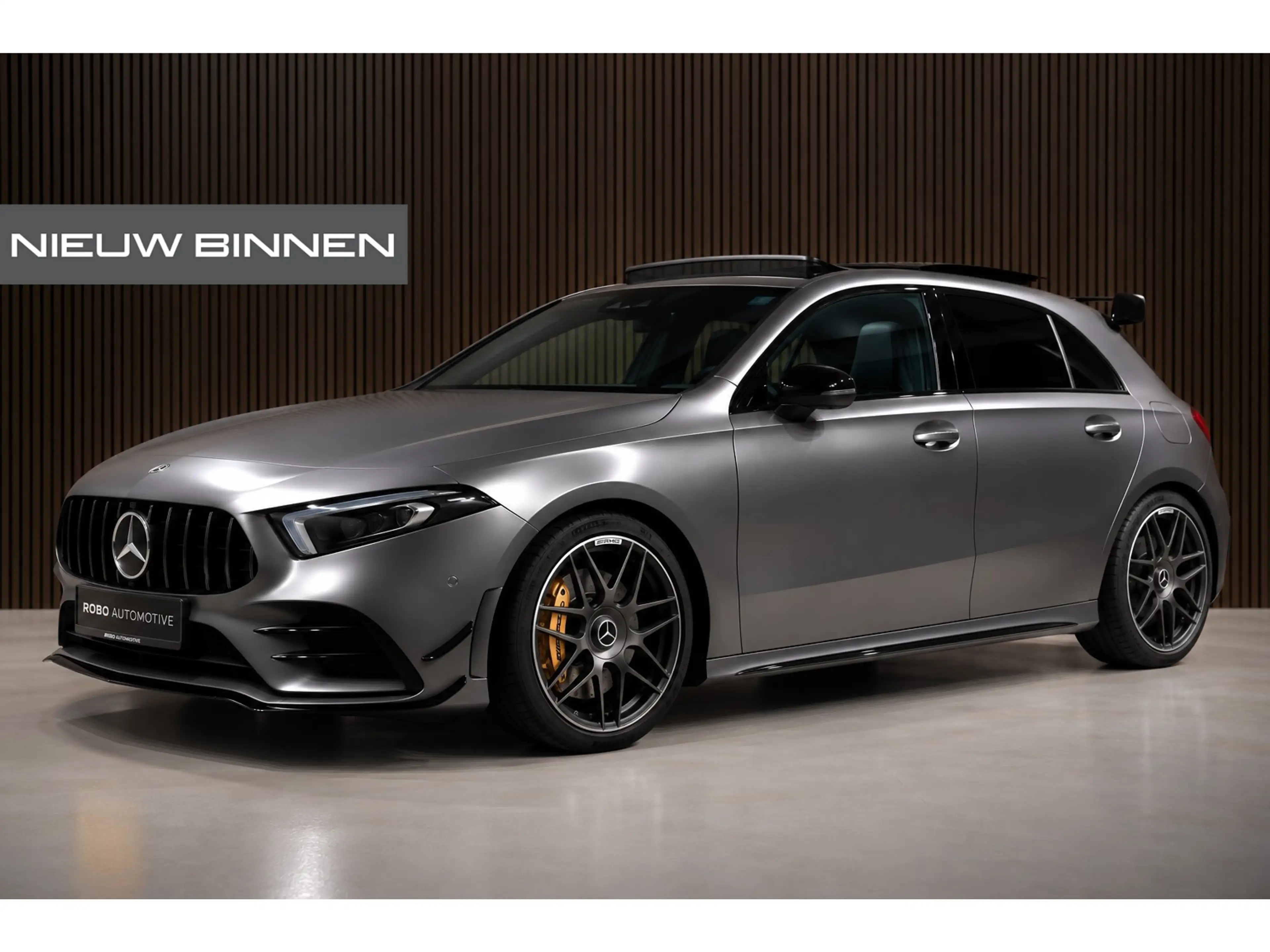 Mercedes-Benz A 250 e Business Line AMG | Magno | Panoramadak | Stoelv