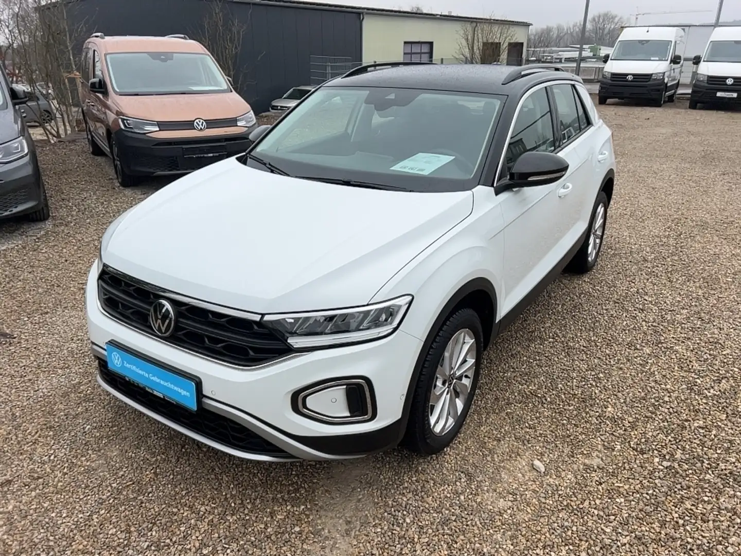 Volkswagen T-Roc Life TSi AHK/ Kamera NWGarantie bis 04/2029 Weiß - 1