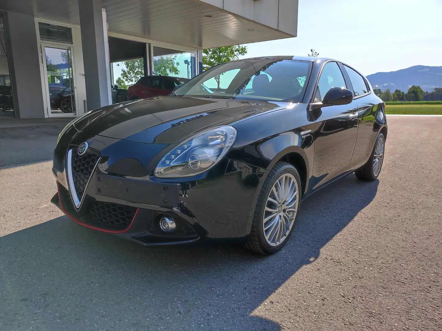 Alfa Romeo Giulietta 1,4TB Super Schwarz - 1