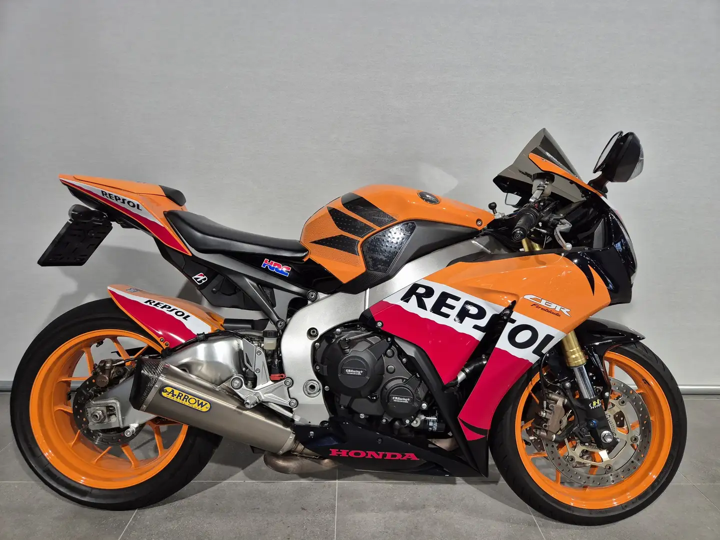 Honda CBR 1000 RR Negru - 1