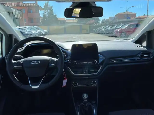 Ford Fiesta view 12
