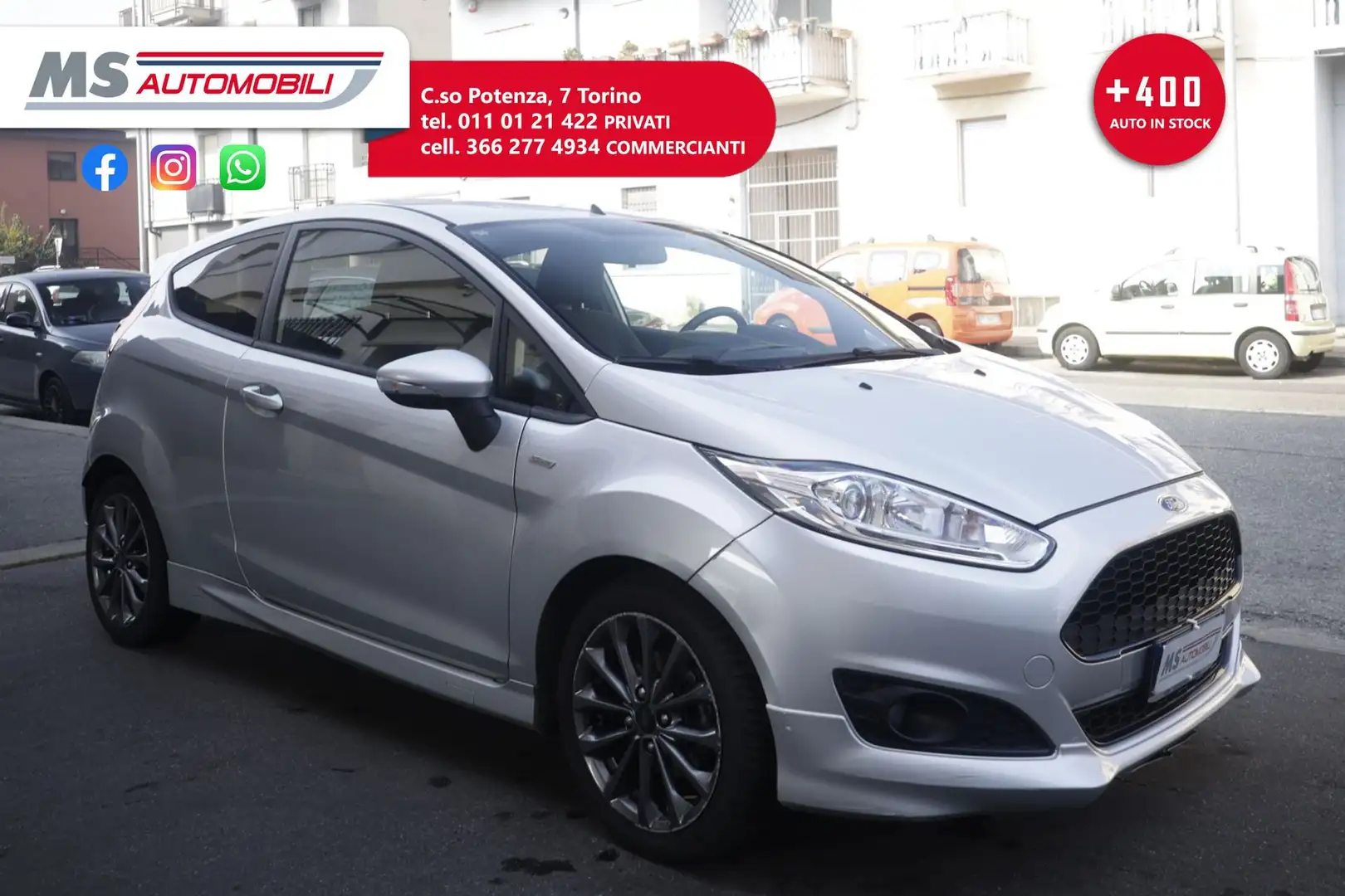 Ford Fiesta Ford Fiesta 1.5 TDCi 75CV 3 porte ST-Line 55KW AN Zilver - 1