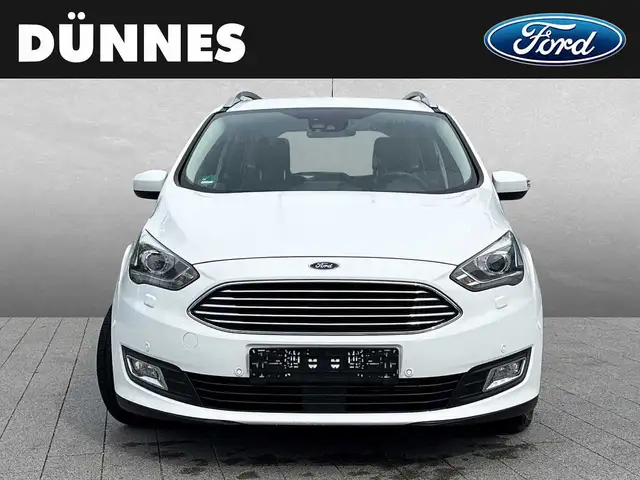 Ford Grand C-Max view 8