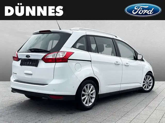 Ford Grand C-Max view 2
