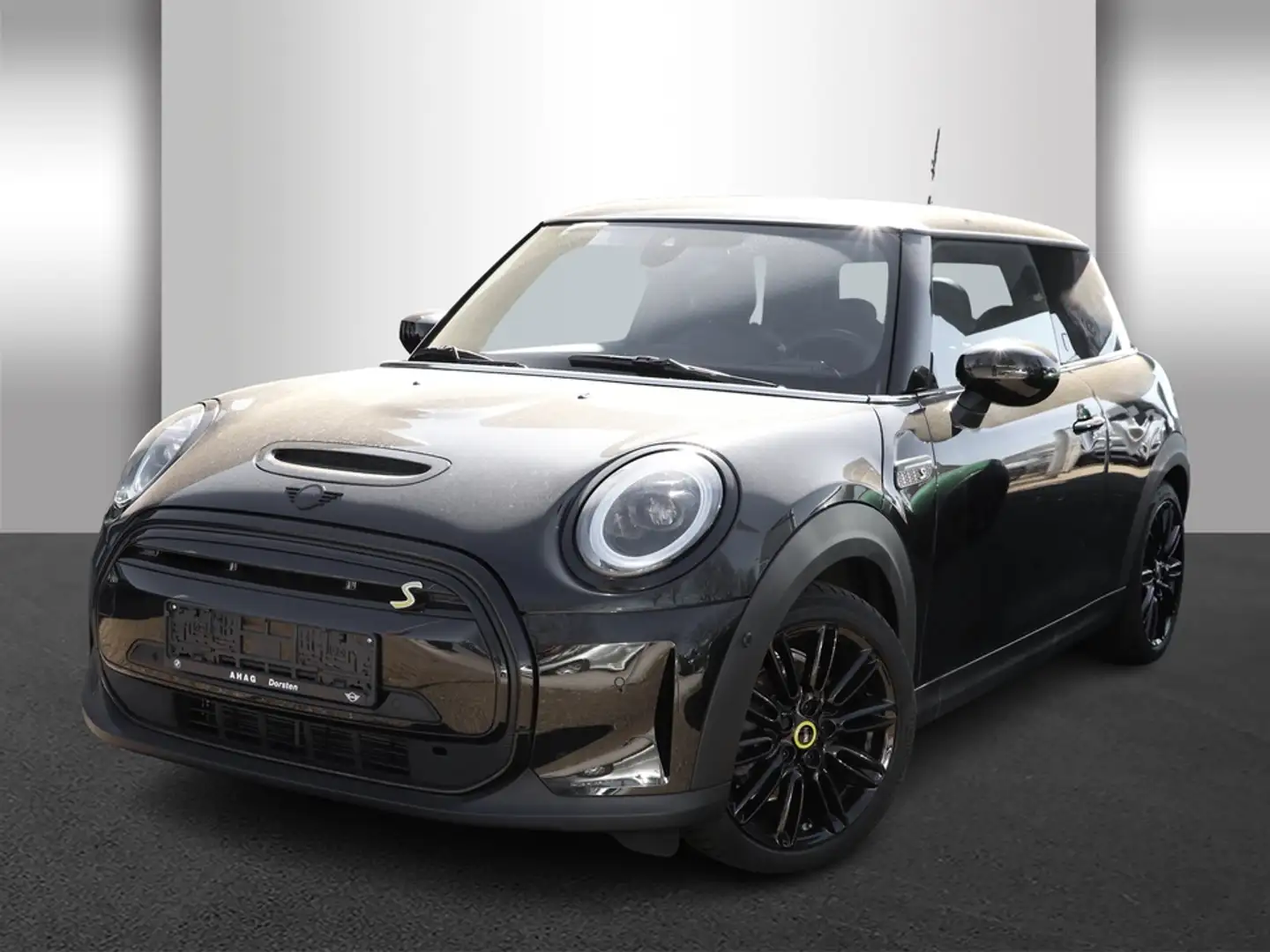 MINI Cooper SE MINI Yours Trim Panorama Schwarz - 2