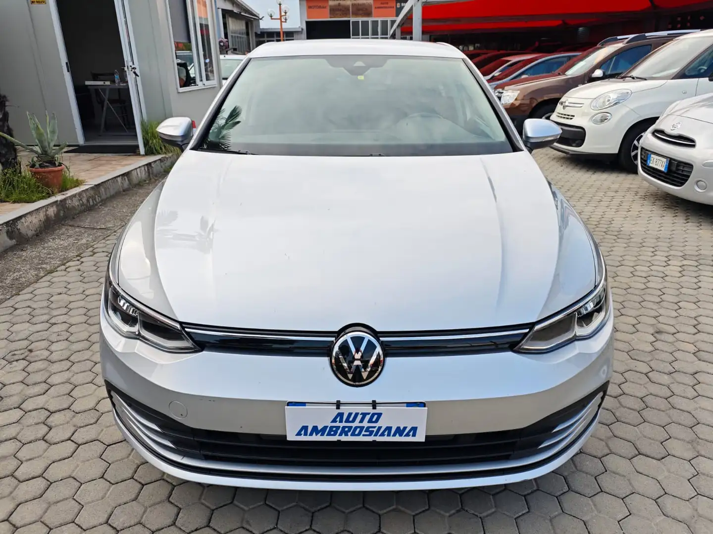 Volkswagen Golf Golf 1.0 etsi evo Life 110cv dsg Plateado - 2