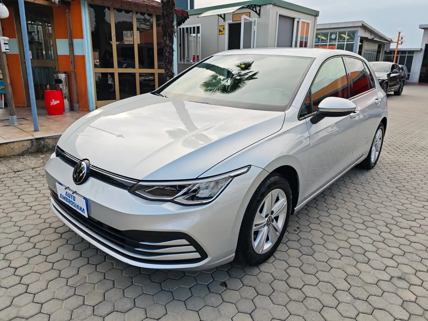 Volkswagen Golf Golf 1.0 etsi evo Life 110cv dsg Plateado - 1