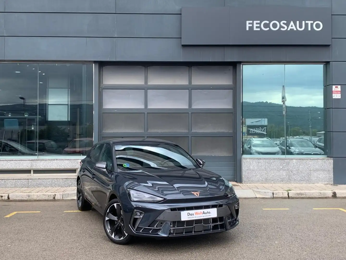 CUPRA Leon 1.5 eTSI 110kW (150CV) DSG Gris - 1