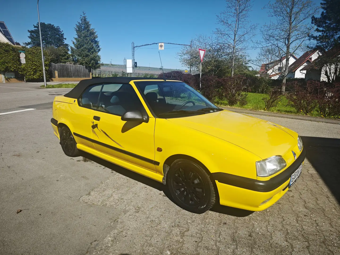 Renault R 19 Cabriolet 1.8 Cap Ferrat,KD Neu, Gelb - 1