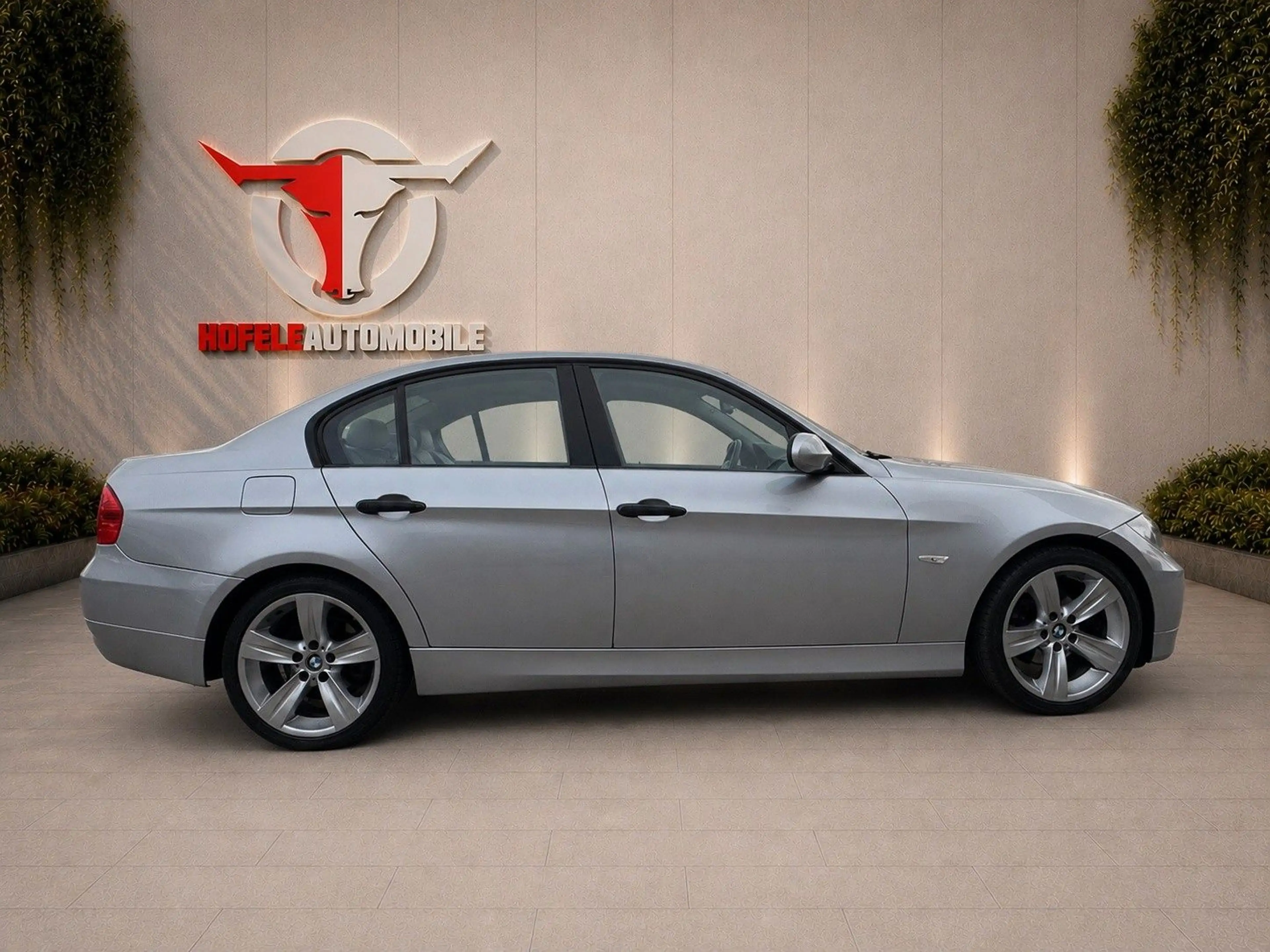BMW 320 i Limousine**KLIMA/LEDER/69 TSD KM** — photo 6