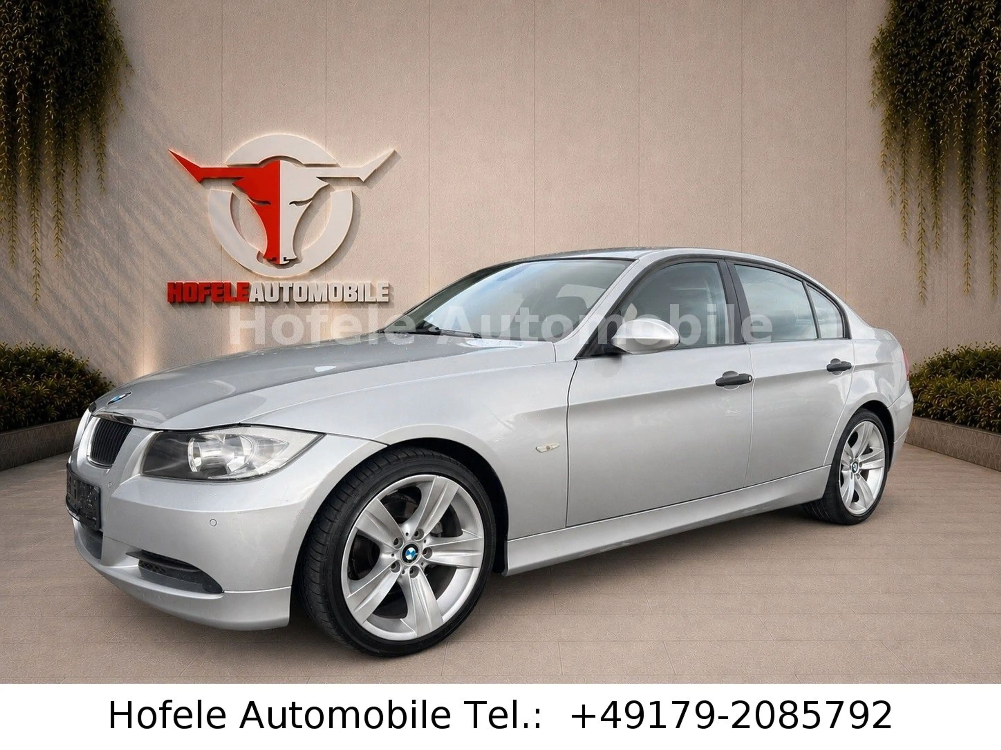 BMW 320 i Limousine**KLIMA/LEDER/69 TSD KM**