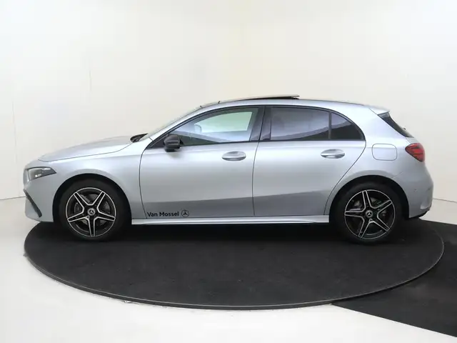 Mercedes-Benz A-Class view 8