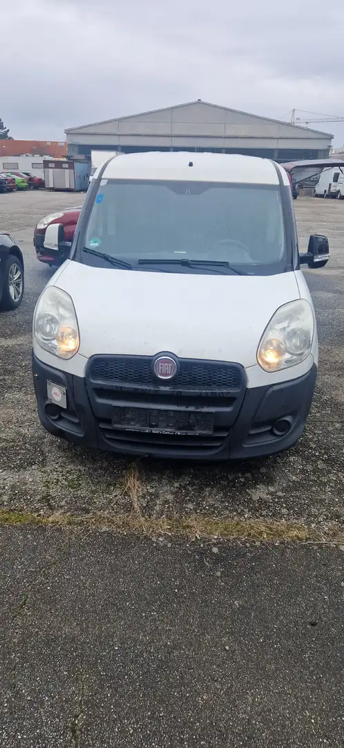 Fiat Doblo Weiß - 1