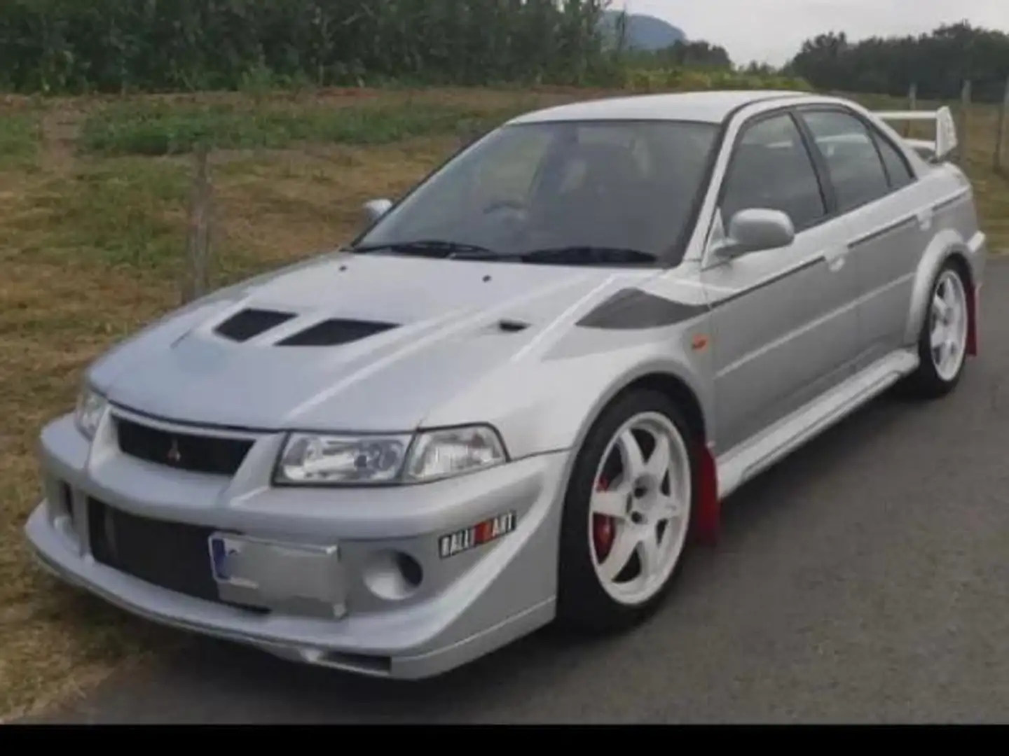 Mitsubishi Lancer Evo Tommi Makinen Plateado - 1