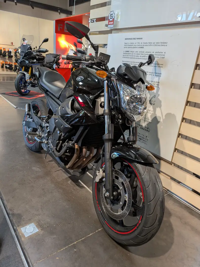 Yamaha XJ 6 Noir - 1