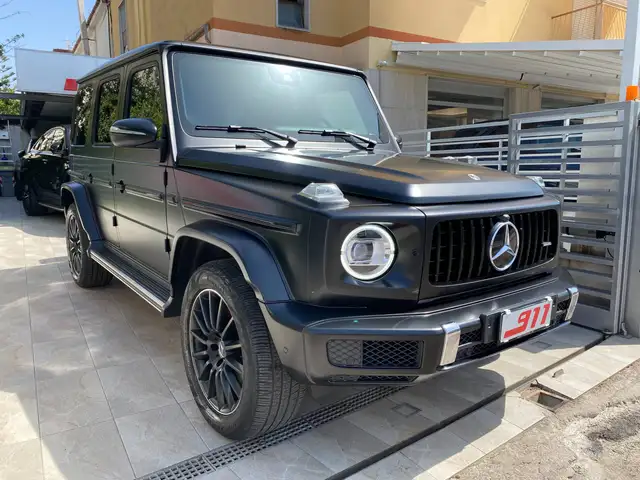 Mercedes-Benz G 400