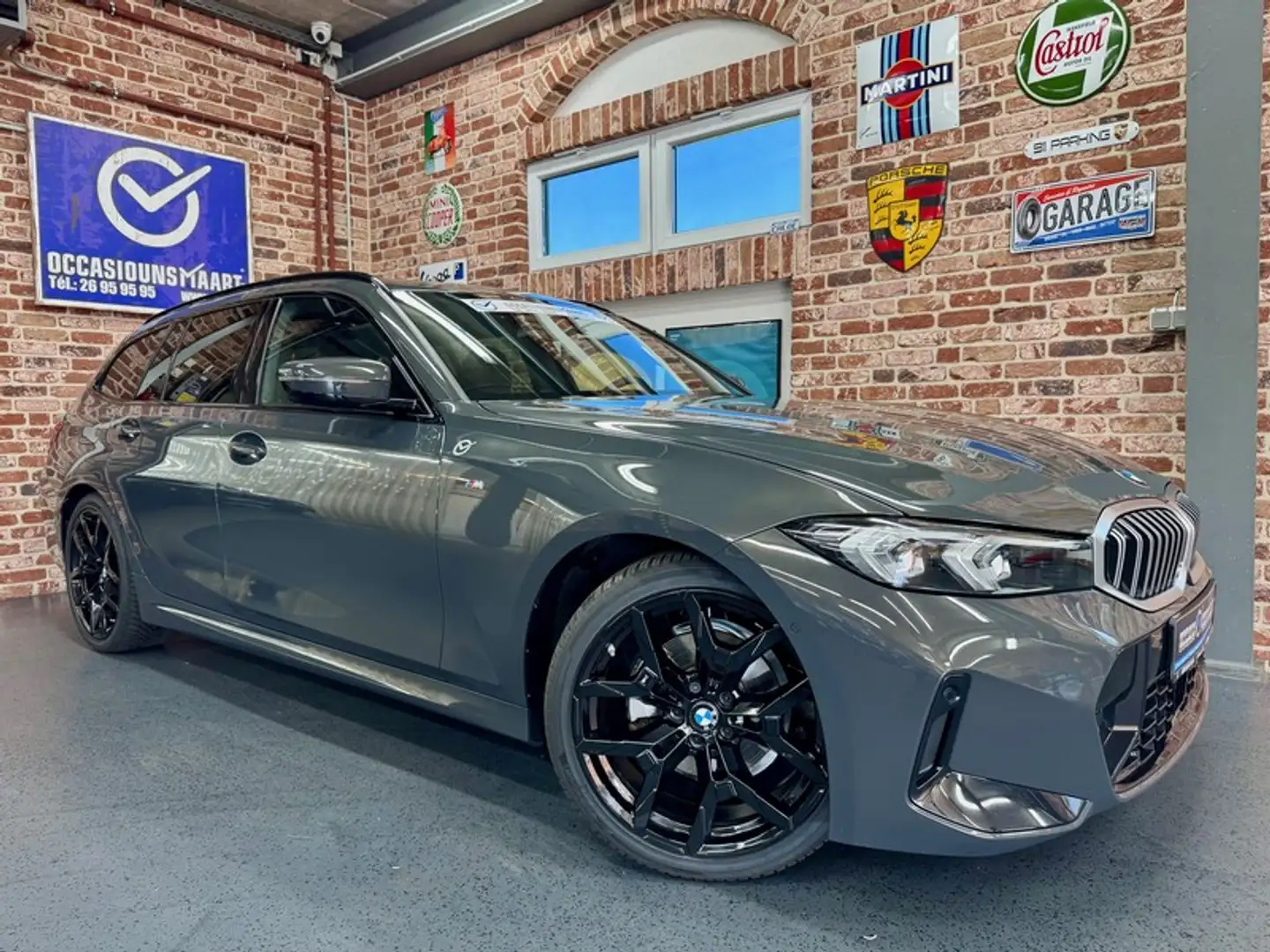 BMW 320 320dA Touring 2.0 190cv Auto M-SPORT Gris - 1