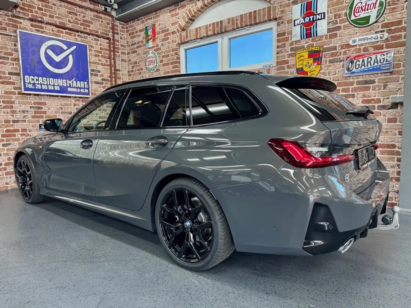BMW 320 320dA Touring 2.0 190cv Auto M-SPORT Gris - 2