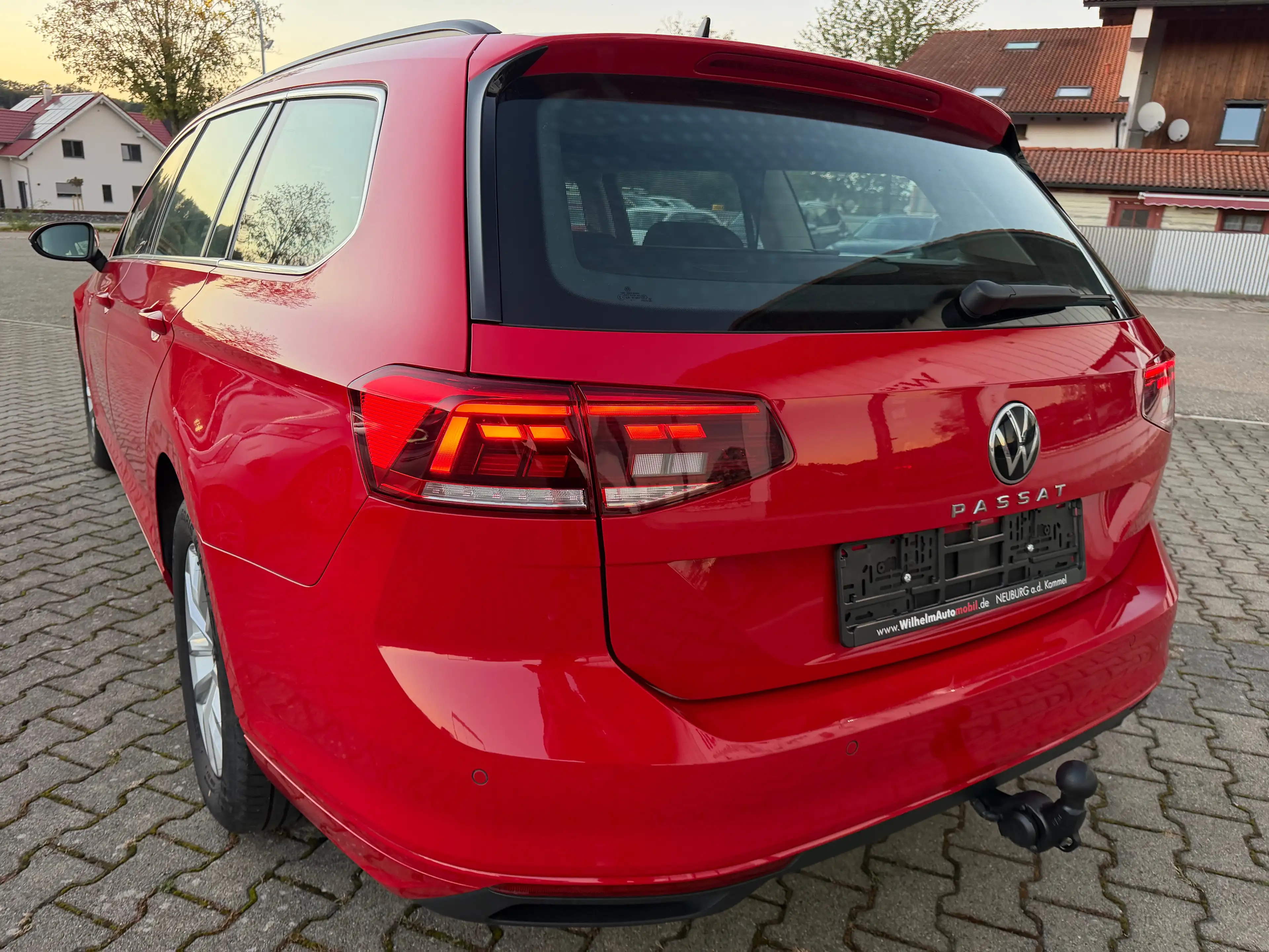 Volkswagen Passat Variant Business DSG Massage RearView DIGI VZE ACC AHK APP — photo 9