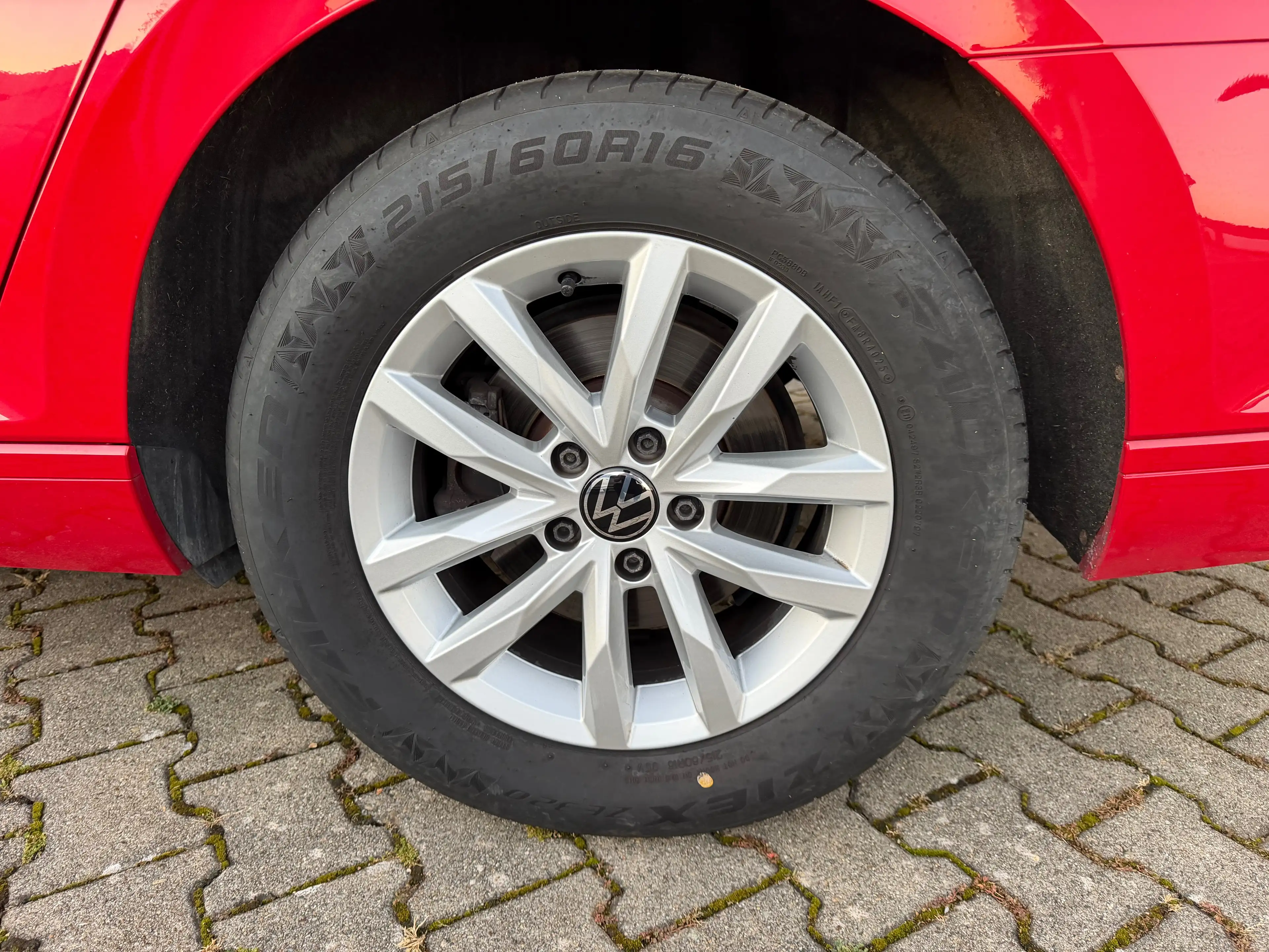 Volkswagen Passat Variant Business DSG Massage RearView DIGI VZE ACC AHK APP — photo 5