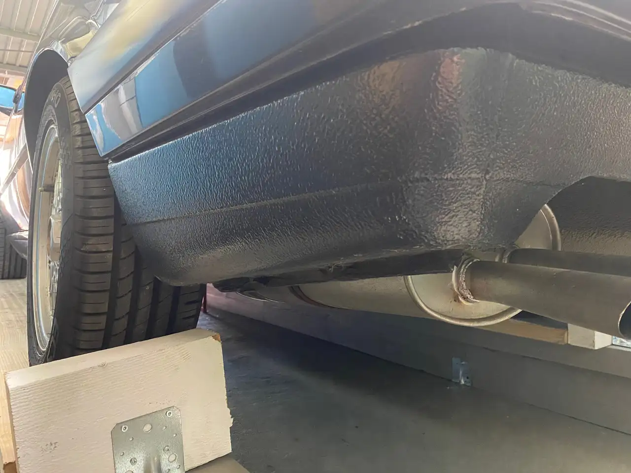 BMW 325i, foto 3