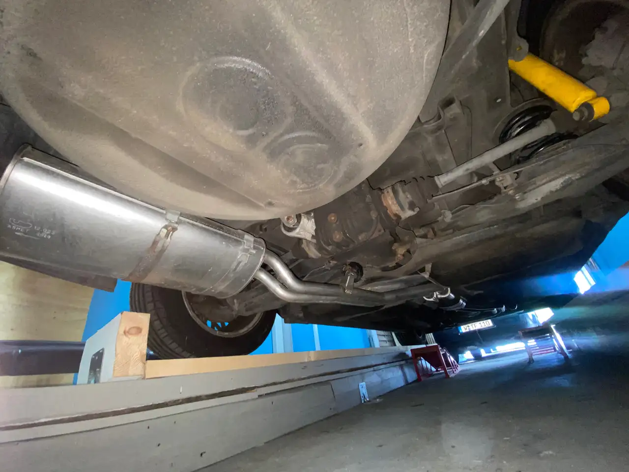 BMW 325i, foto 4