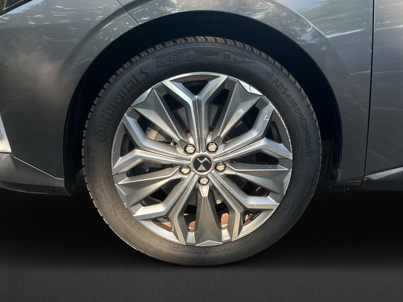 DS Automobiles DS 4 DS 4 E-TENSE TROCADERO — photo 9